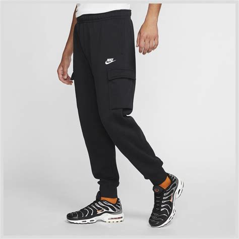 nike cargo pants elasticated waist.